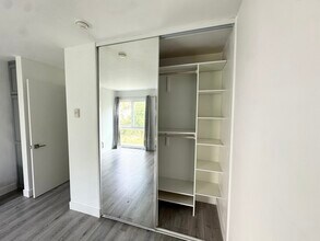 607 S Prospect Ave, Unit #202 in Redondo Beach, CA - Foto de edificio - Building Photo