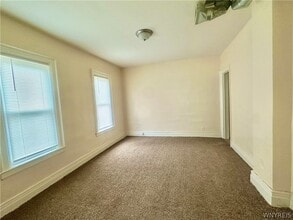 34 Hayden St in Buffalo, NY - Building Photo - Building Photo