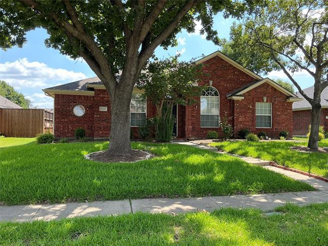 10317 Ashmont Dr in Frisco, TX - Foto de edificio - Building Photo