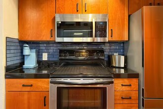 941 Calle Mejia in Santa Fe, NM - Building Photo - Building Photo
