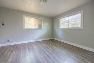 2818 S Grove St, Unit 2818 in Fort Worth, TX - Building Photo - Building Photo