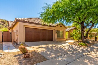 14040 S 24th Way in Phoenix, AZ - Building Photo - Building Photo