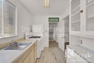 1130 Marin St in Vallejo, CA - Building Photo - Building Photo