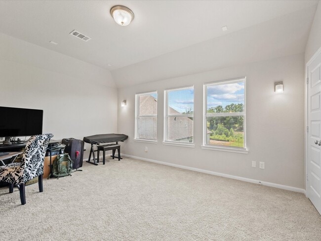 property at 262 Peninsula Pt Dr