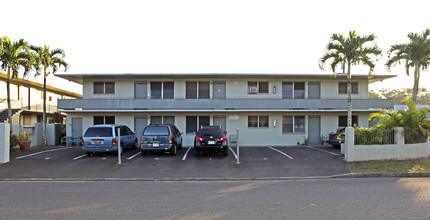 204 Ohai St in Wahiawa, HI - Foto de edificio - Building Photo