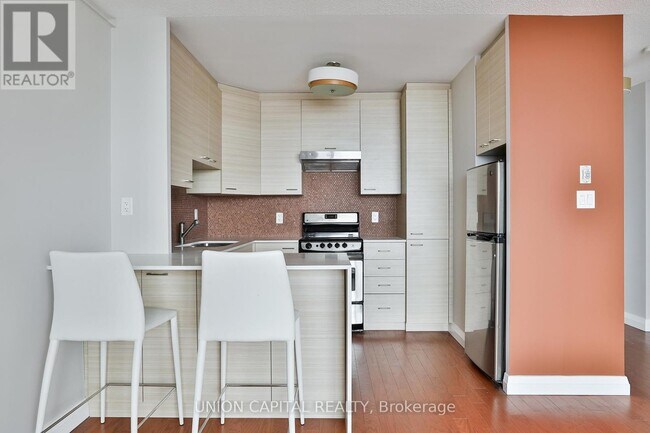 property at 40 Homewood Ave