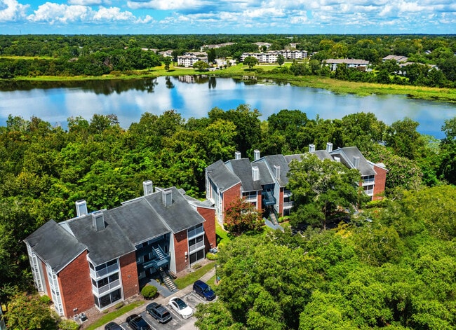 Lotus Landing in Altamonte Springs, FL - Foto de edificio - Building Photo