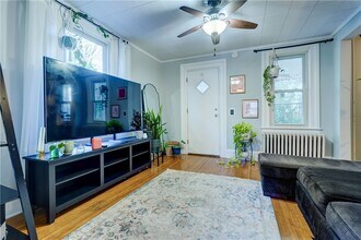 284 Benton St in Rochester, NY - Building Photo - Building Photo