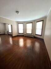 2224 Iowa St in Davenport, IA - Foto de edificio - Building Photo