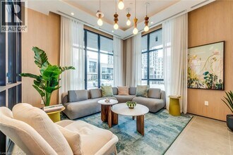 770 Whitlock Ave in Milton, ON - Building Photo - Building Photo