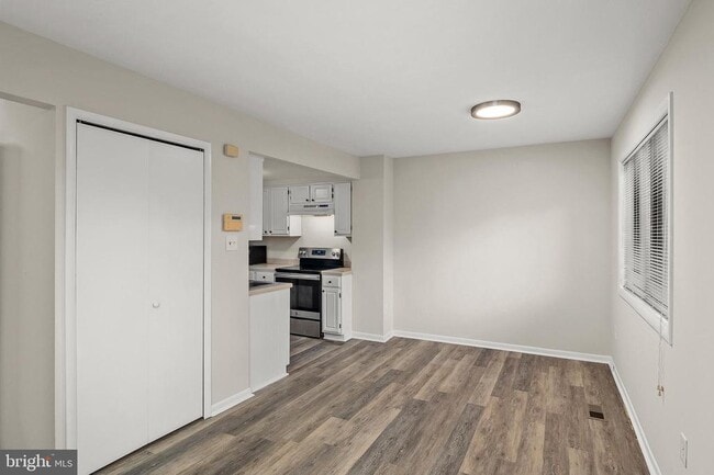 1604 New Windsor Ct in Crofton, MD - Building Photo - Building Photo