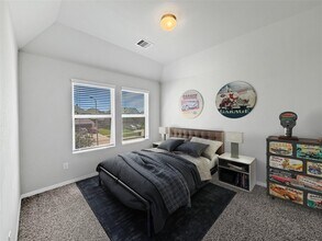 3003 Silverhorn Ln in Rosenberg, TX - Foto de edificio - Building Photo