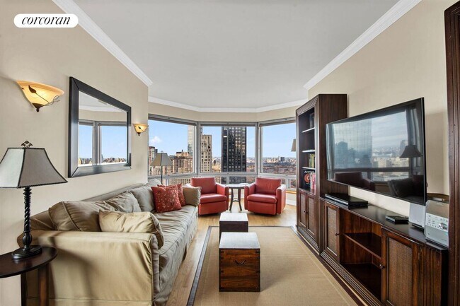 301 W 57th St in New York, NY - Building Photo - Building Photo