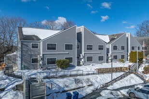 Hill Top Homes in Norwalk, CT - Building Photo