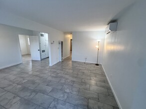 2831 W George St, Unit A in Banning, CA - Building Photo - Building Photo