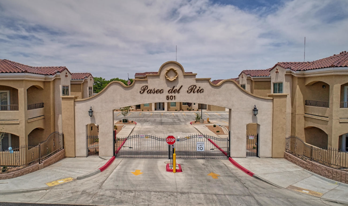 Paseo del Rio II in Albuquerque, NM - Building Photo