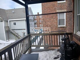 15 Barrows St, Unit 3CP in Boston, MA - Building Photo