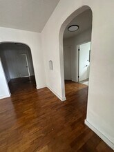 209 N Maple Ave in Excelsior Springs, MO - Building Photo - Building Photo