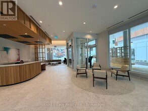 10 All Nations Dr in Brampton, ON - Building Photo - Building Photo