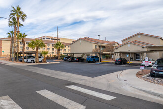 Smokey Lane Condos in Mesquite, NV - Foto de edificio - Building Photo