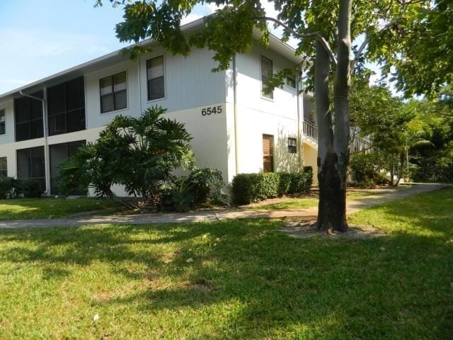 6545 SE Federal Hwy in Stuart, FL - Building Photo