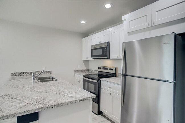 3448 Elgin St-Unit -7 in Houston, TX - Building Photo - Building Photo