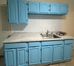 322 S 2nd St, Unit Apt 2 in St. Clair, PA - Building Photo - Building Photo