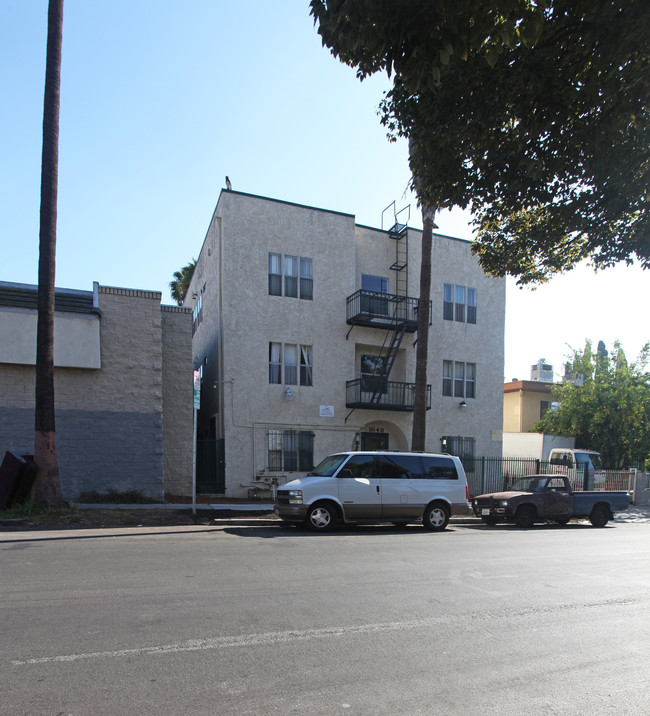 Princess Apartments in Los Angeles, CA - Building Photo - Building Photo