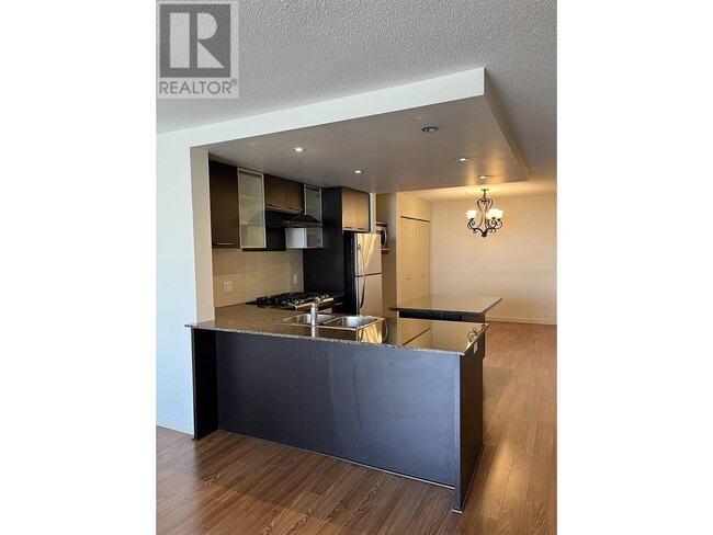 3111-3111 Corvette Way in Richmond, BC - Building Photo - Building Photo