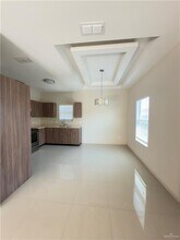 15 Sabercat Ave in Edinburg, TX - Building Photo - Building Photo