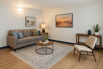 Metropolitan Village Apartments - 55 + Years in St. Louis, MO - Foto de edificio - Building Photo
