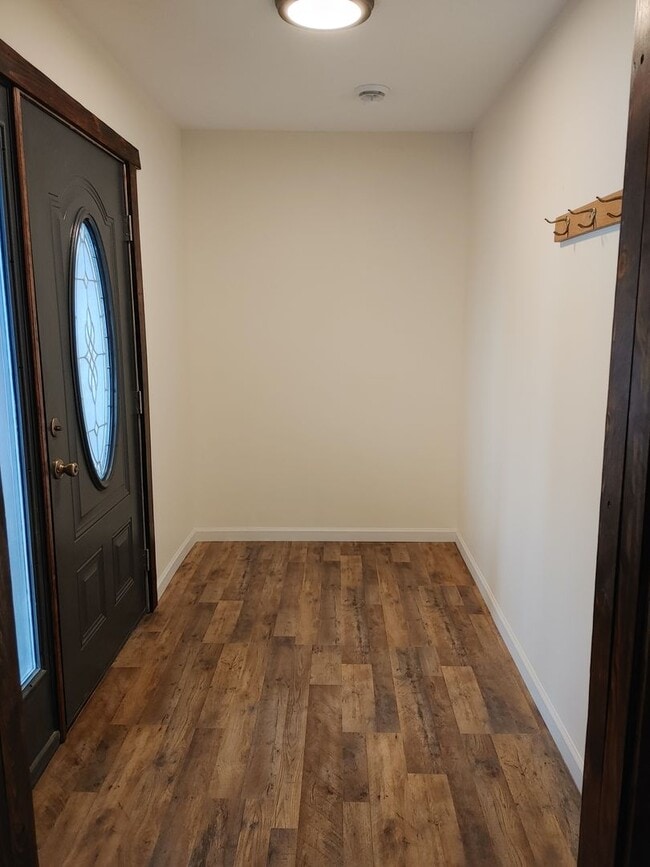 1602 28th St in Vienna, WV - Building Photo - Building Photo