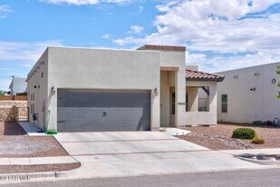 13645 Lancashire St in El Paso, TX - Building Photo