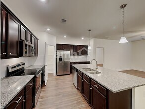 7058 Creeksong Dr in Douglasville, GA - Building Photo - Building Photo