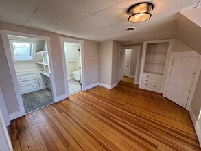 19 Whitman Ave in Whitman, MA - Building Photo - Building Photo