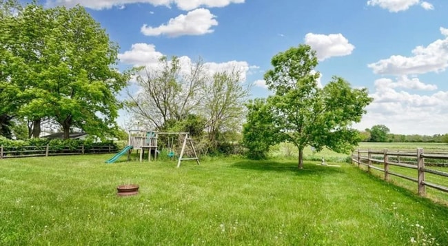 907 Klotz Rd in Bowling Green, OH - Building Photo - Building Photo