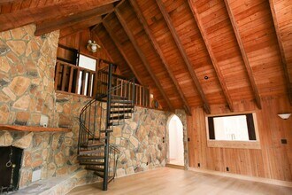 1 Forest Trail Ct in Isle Of Palms, SC - Building Photo - Building Photo
