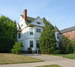 602 Monroe St in Ann Arbor, MI - Building Photo - Building Photo