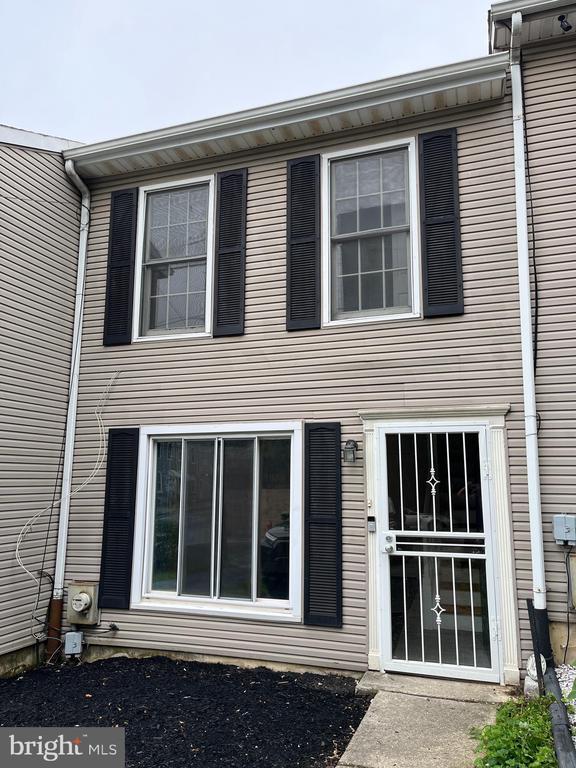property at 142 Wright St