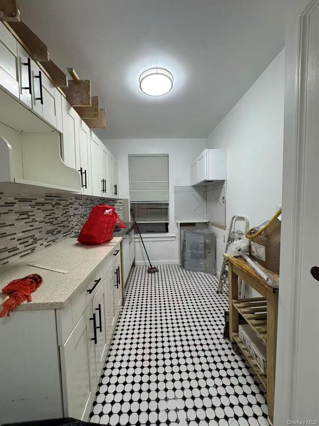 58-40 43rd Ave in Queens, NY - Building Photo - Building Photo