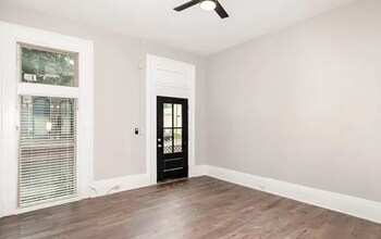 460 Dayton St in Cincinnati, OH - Foto de edificio - Building Photo