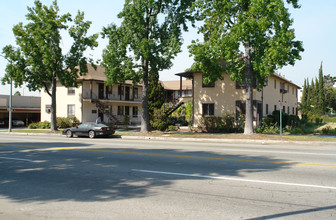 Kathrine Apartments in Glendale, CA - Building Photo - Building Photo