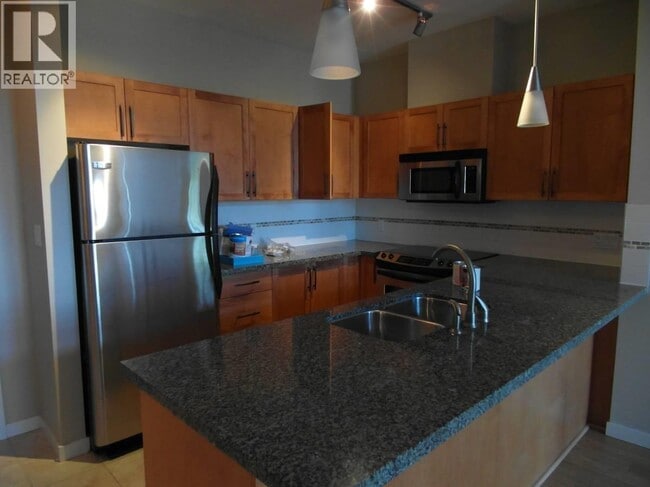 12350 Harris Rd in Pitt Meadows, BC - Building Photo - Building Photo