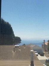 1324 W 35th St in San Pedro, CA - Foto de edificio - Building Photo