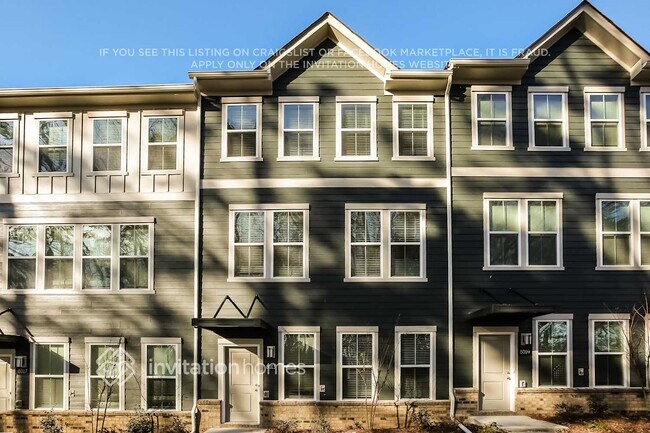 property at 8013 Roest Ln