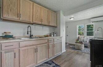 1209 15th St in Lynchburg, VA - Foto de edificio - Building Photo