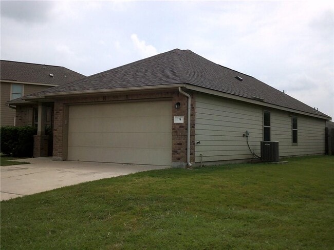 174 Barn Owl Loop in Leander, TX - Building Photo - Building Photo
