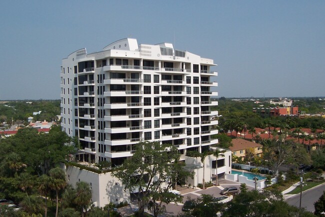 The Savoy on Palm in Sarasota, FL - Foto de edificio - Building Photo