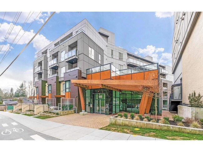property at 9689-9140 140 St
