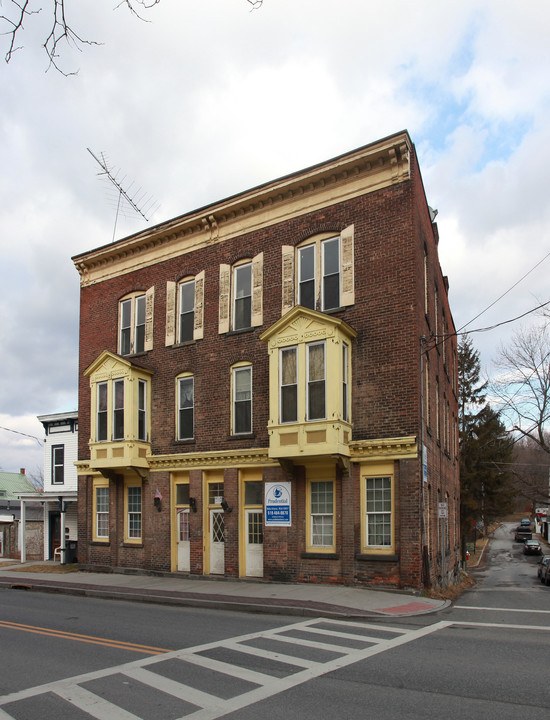 112-114 Church St in Hoosick Falls, NY - Building Photo